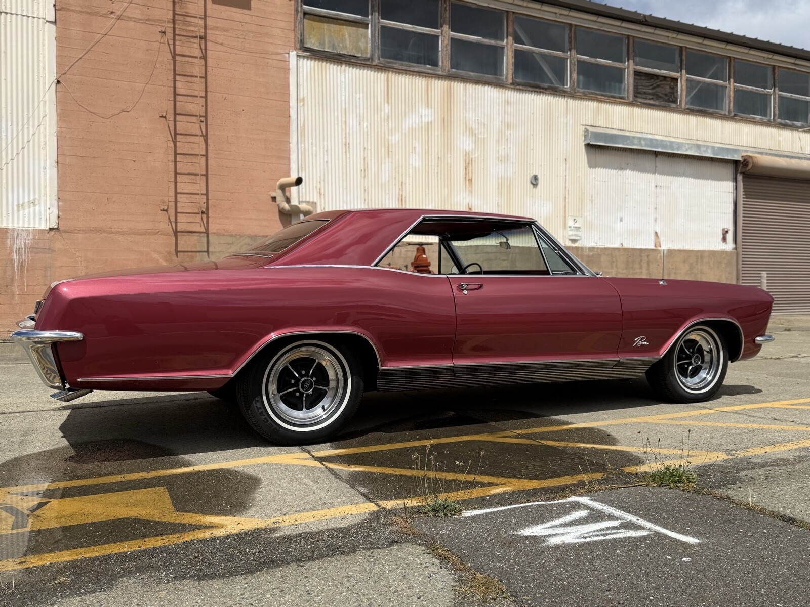 Buick-Riviera-1965-Coupe-19