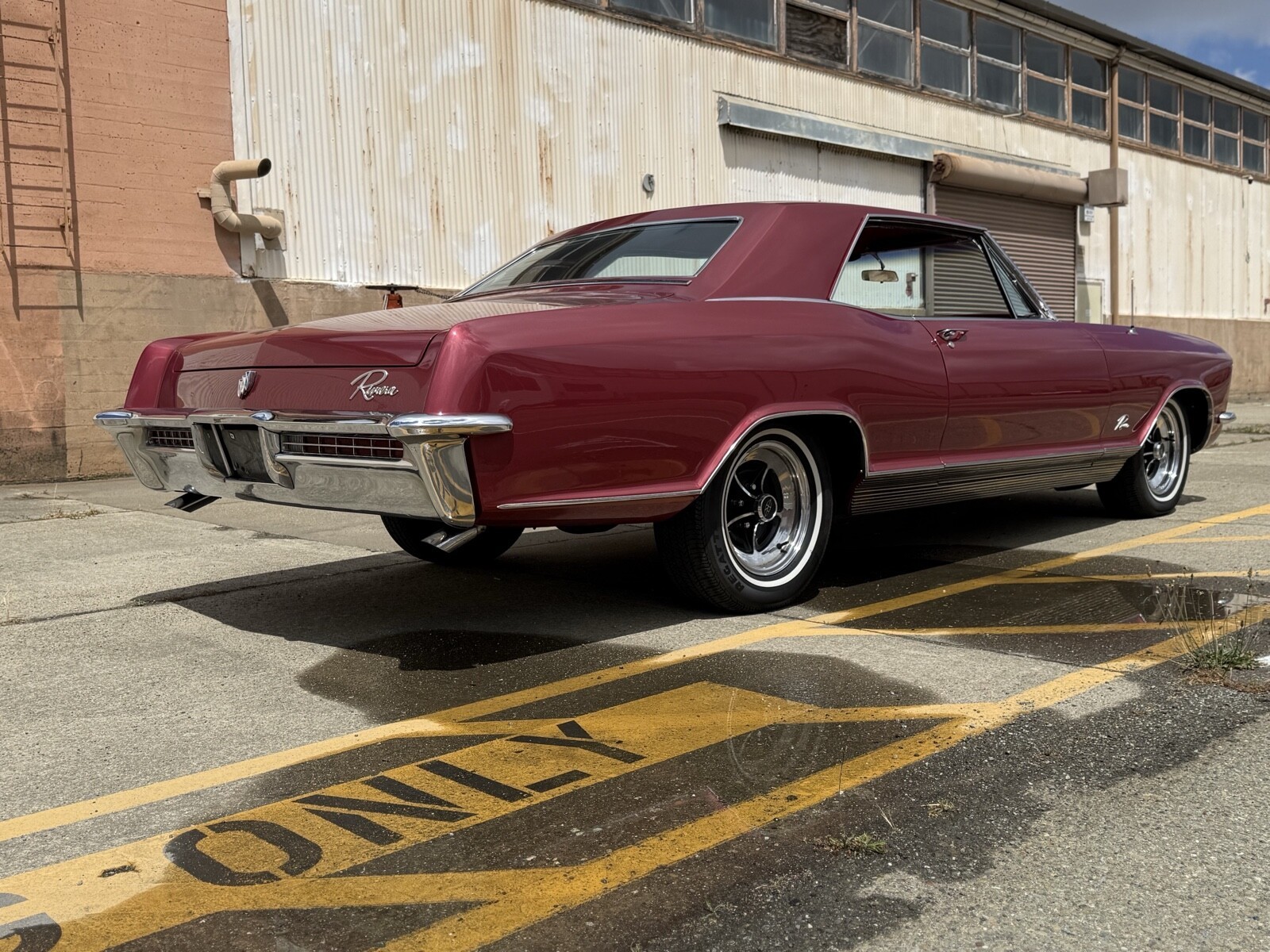 Buick-Riviera-1965-Coupe-20