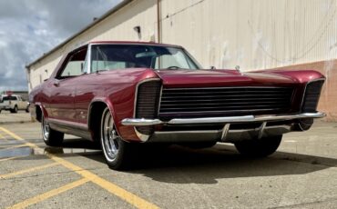 Buick-Riviera-1965-Coupe
