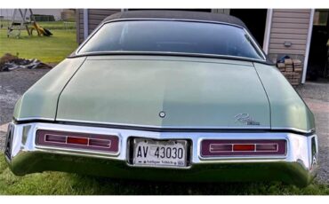 Buick-Riviera-1970-Green-Black-1