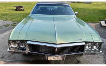 Buick-Riviera-1970-Green-Black