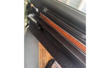 Buick-Riviera-1970-Green-Black-5