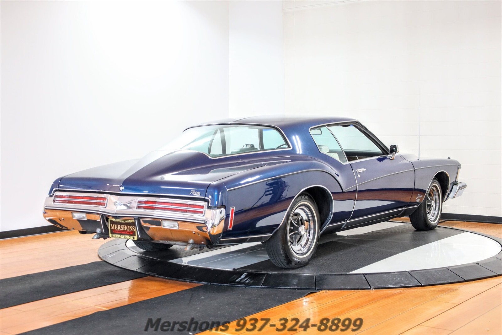 Buick-Riviera-1973-Coupe-8