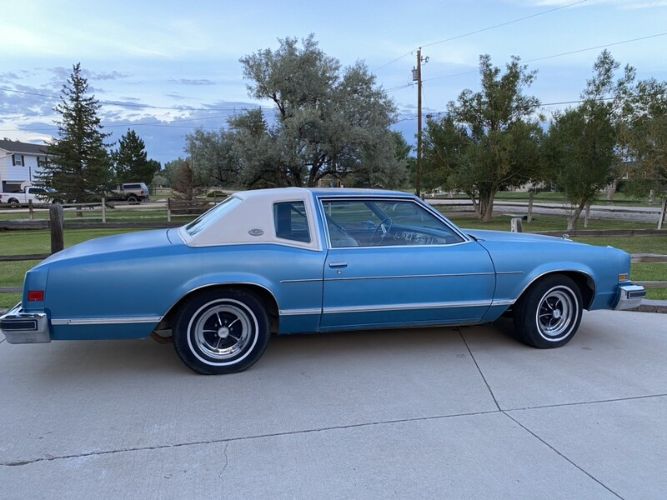 Buick-Riviera-1977-Blue-Blue-7
