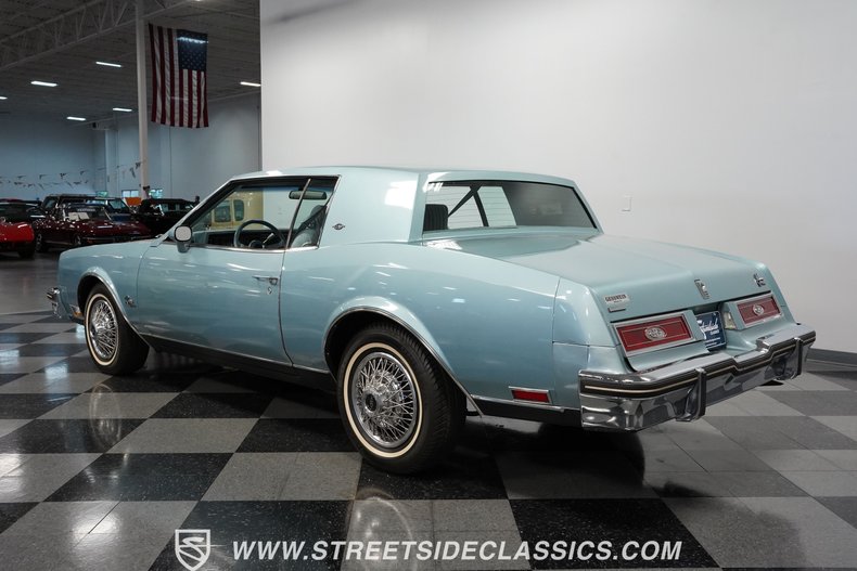 Buick-Riviera-1979-Light-Blue-Metallic-Blue-17