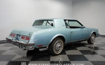 Buick-Riviera-1979-Light-Blue-Metallic-Blue-21