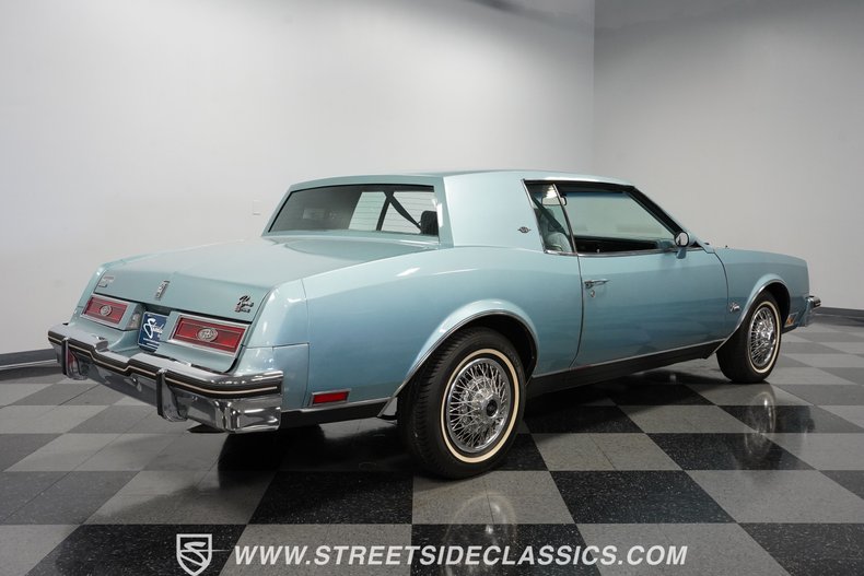 Buick-Riviera-1979-Light-Blue-Metallic-Blue-21