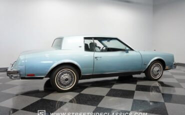 Buick-Riviera-1979-Light-Blue-Metallic-Blue-22