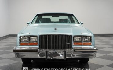 Buick-Riviera-1979-Light-Blue-Metallic-Blue-27