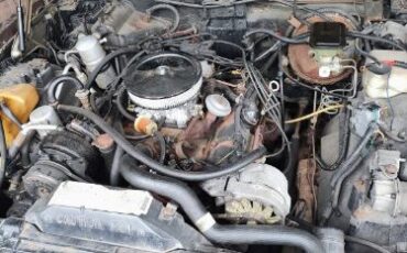 Buick-Riviera-1983-18