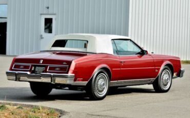 Buick-Riviera-1983-Red-Red-14