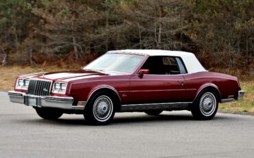Buick-Riviera-1983-Red-Red-20