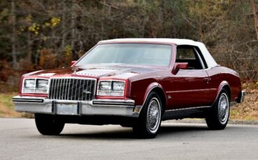 Buick-Riviera-1983-Red-Red-37