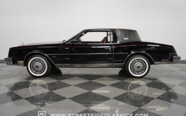 Buick-Riviera-1985-Black-Dark-Red-11