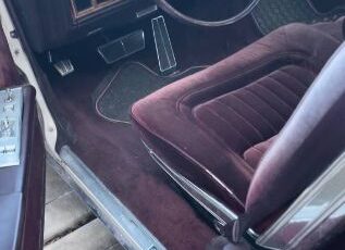 Buick-Riviera-1985-White-3