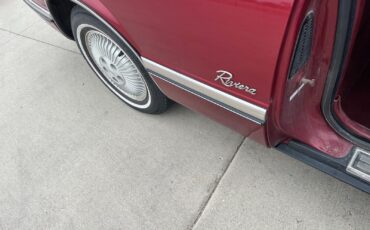 Buick-Riviera-1992-Coupe-15