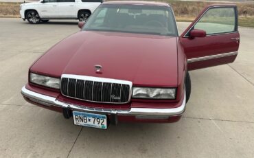 Buick-Riviera-1992-Coupe-6