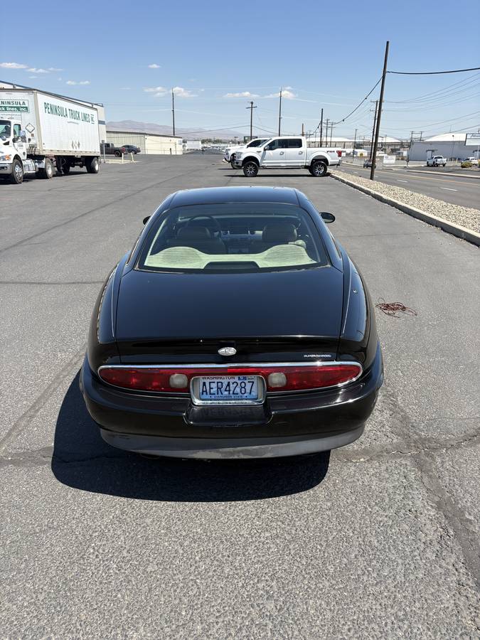 Buick-Riviera-1995-5