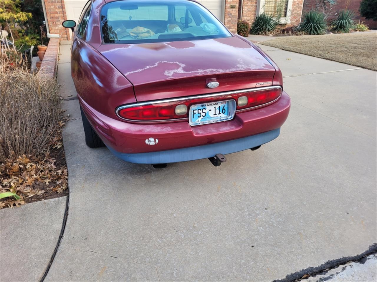 Buick-Riviera-1995-Red-Patina-finish-Tan-leather-11