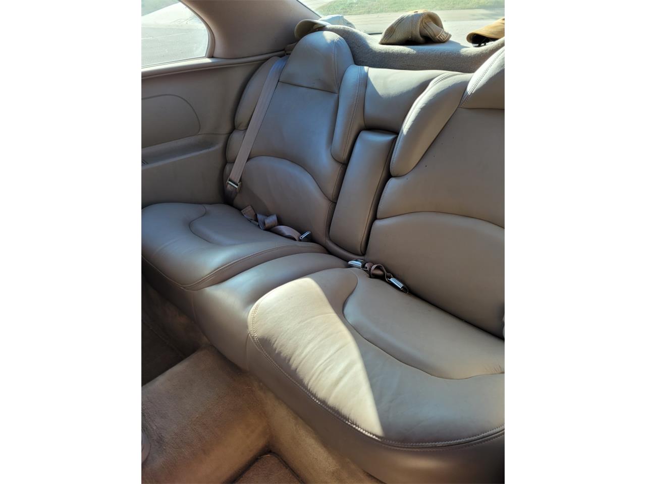 Buick-Riviera-1995-Red-Patina-finish-Tan-leather-28