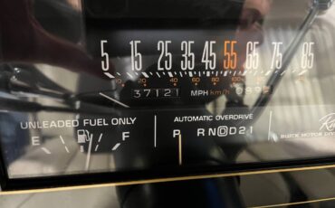 Buick-Riviera-5.0-v-8-1984-black-10