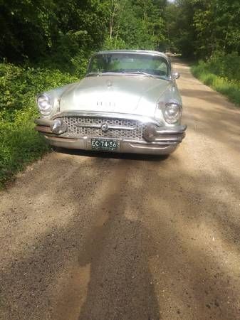 Buick-Roadmaster-1955-Green-Black