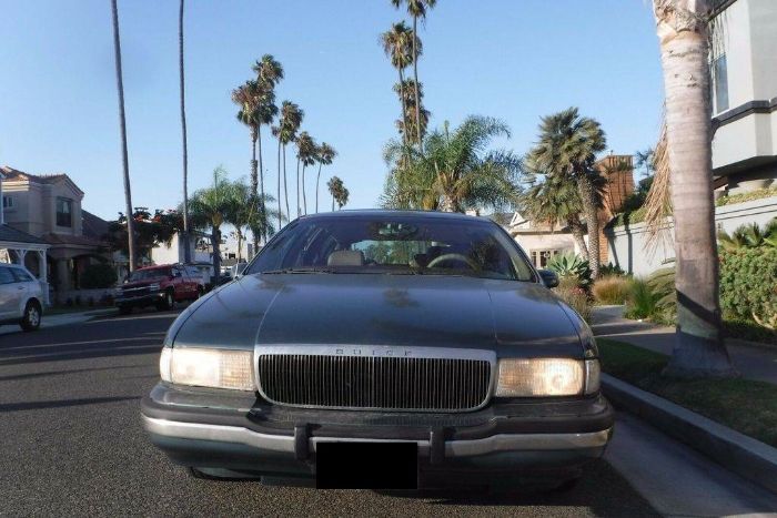 Buick-Roadmaster-1993-1