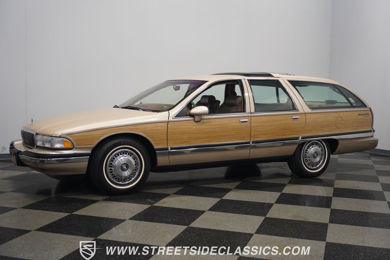 Buick-Roadmaster-1993-Light-Driftwood-Beige-10