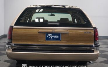 Buick-Roadmaster-1993-Light-Driftwood-Beige-13