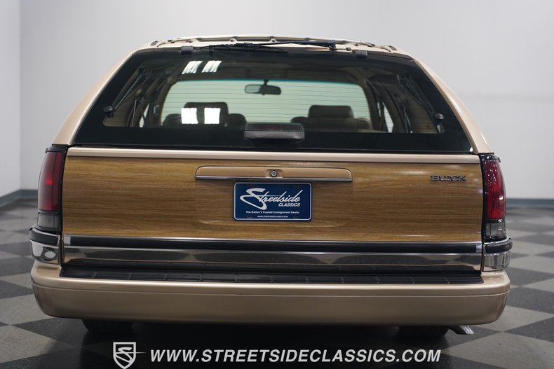 Buick-Roadmaster-1993-Light-Driftwood-Beige-13