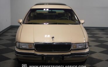 Buick-Roadmaster-1993-Light-Driftwood-Beige-21