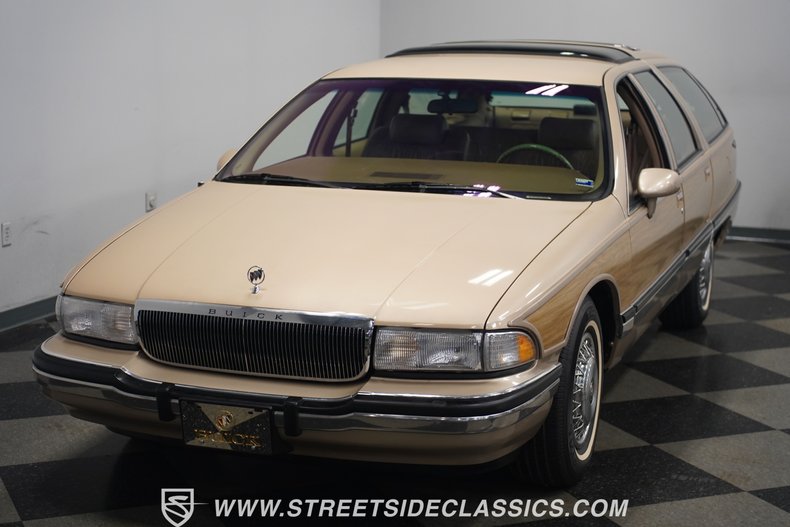 Buick-Roadmaster-1993-Light-Driftwood-Beige-22