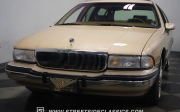 Buick-Roadmaster-1993-Light-Driftwood-Beige-23