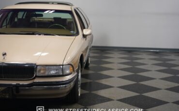Buick-Roadmaster-1993-Light-Driftwood-Beige-24