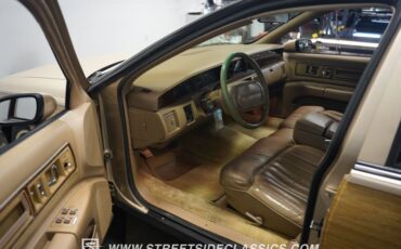 Buick-Roadmaster-1993-Light-Driftwood-Beige-3