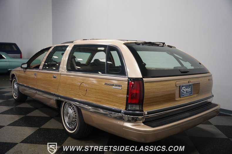 Buick-Roadmaster-1993-Light-Driftwood-Beige-5