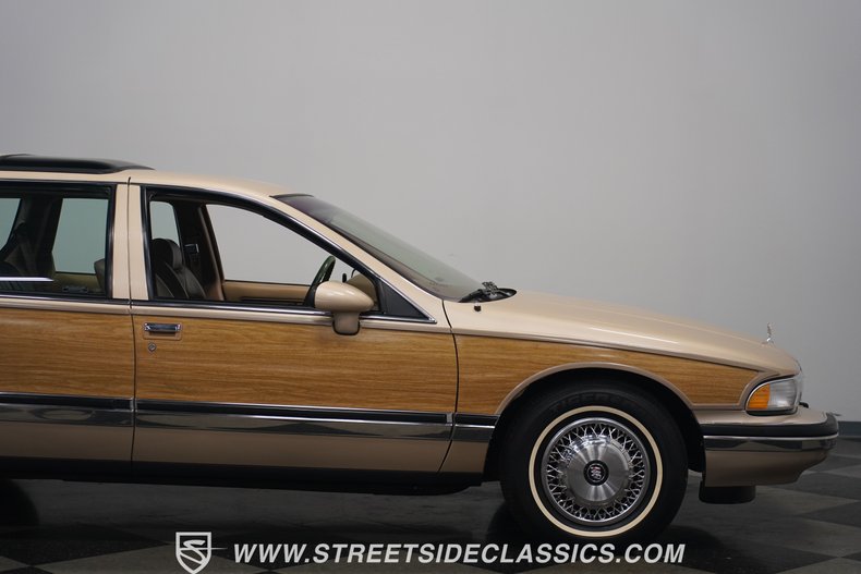 Buick-Roadmaster-1993-Light-Driftwood-Beige-8