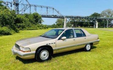 Buick-Roadmaster-1994-15