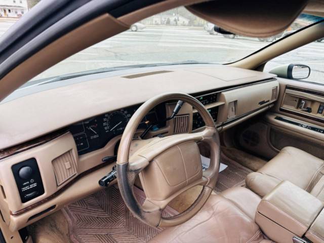 Buick-Roadmaster-1994-3