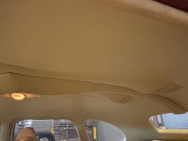 Buick-Sedan-1940-Red-Tan-25