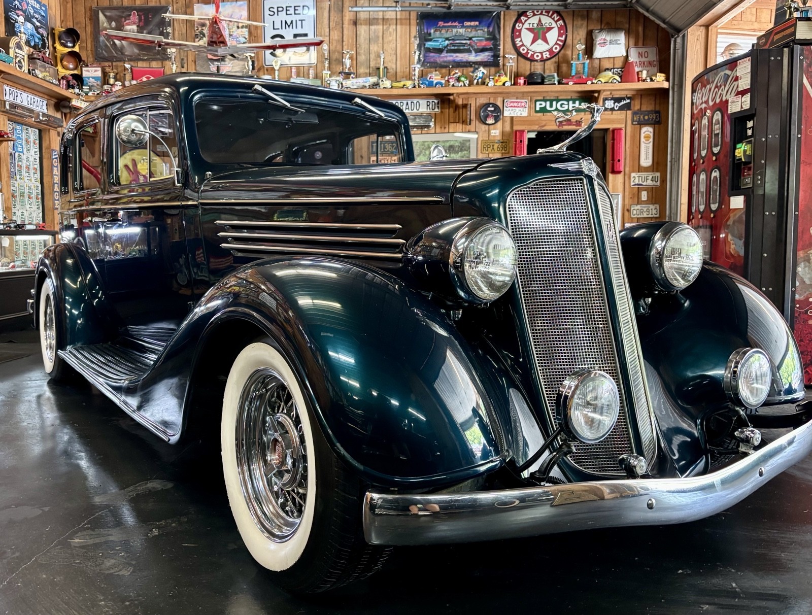 Buick-Series-40-1935-5