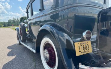 Buick-Series-60-1930-29
