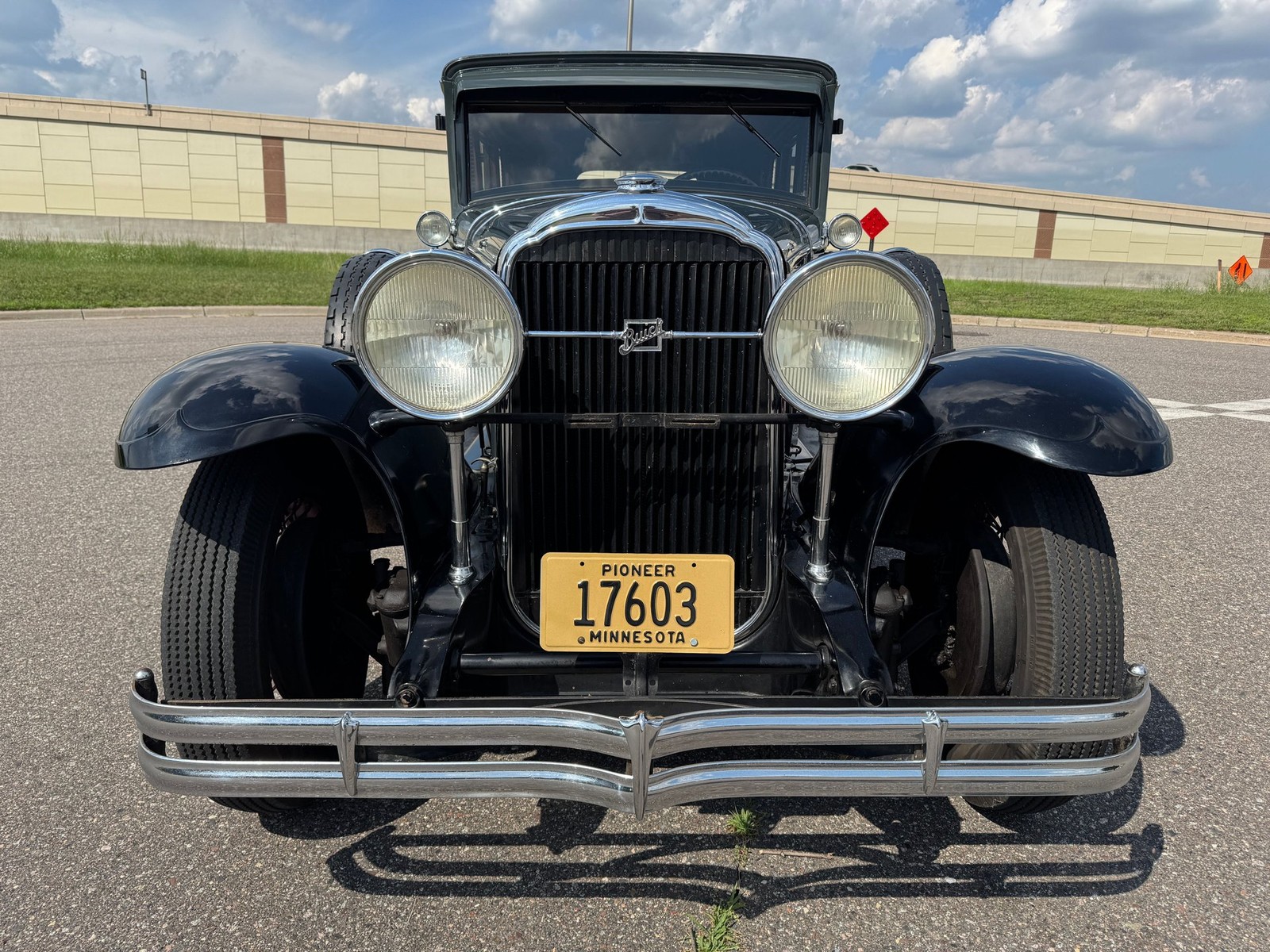 Buick-Series-60-1930-8