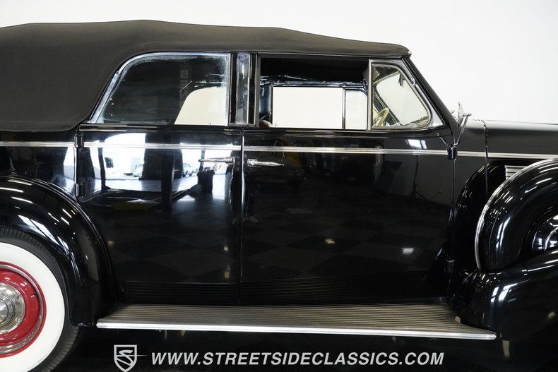 Buick-Series-80-1938-Black-Burgundy-11