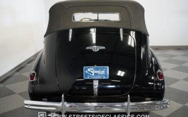 Buick-Series-80-1938-Black-Burgundy-3