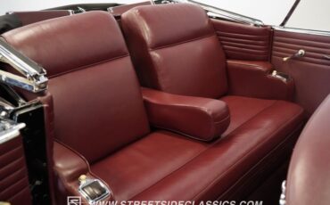 Buick-Series-80-1938-Black-Burgundy-31