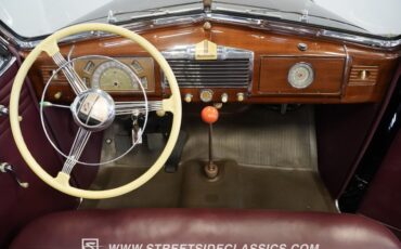 Buick-Series-80-1938-Black-Burgundy-32