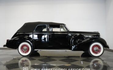 Buick-Series-80-1938-Black-Burgundy-37