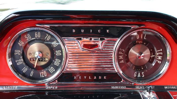 Buick-Skylark-1954-Raven-Black-Lipstick-Red-12