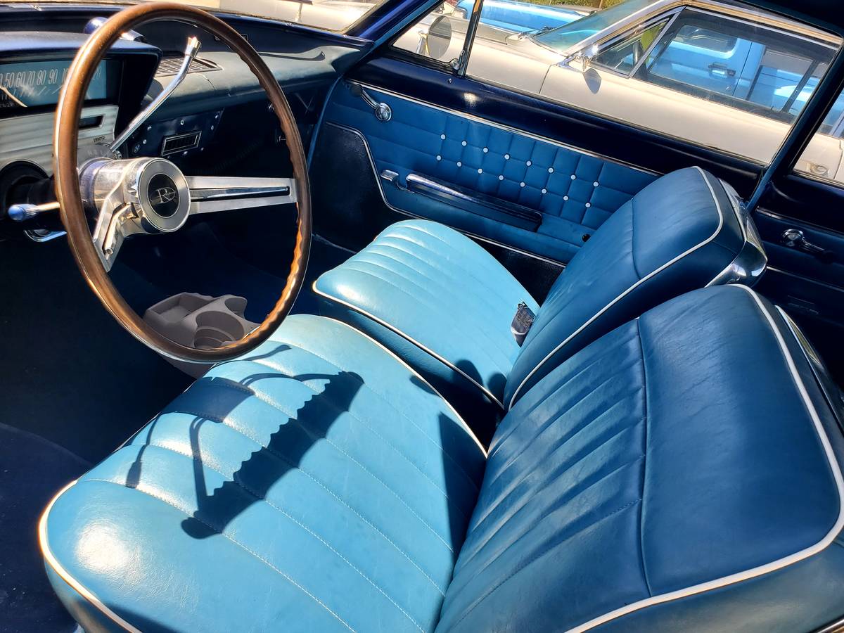 Buick-Skylark-1961-yellow-5